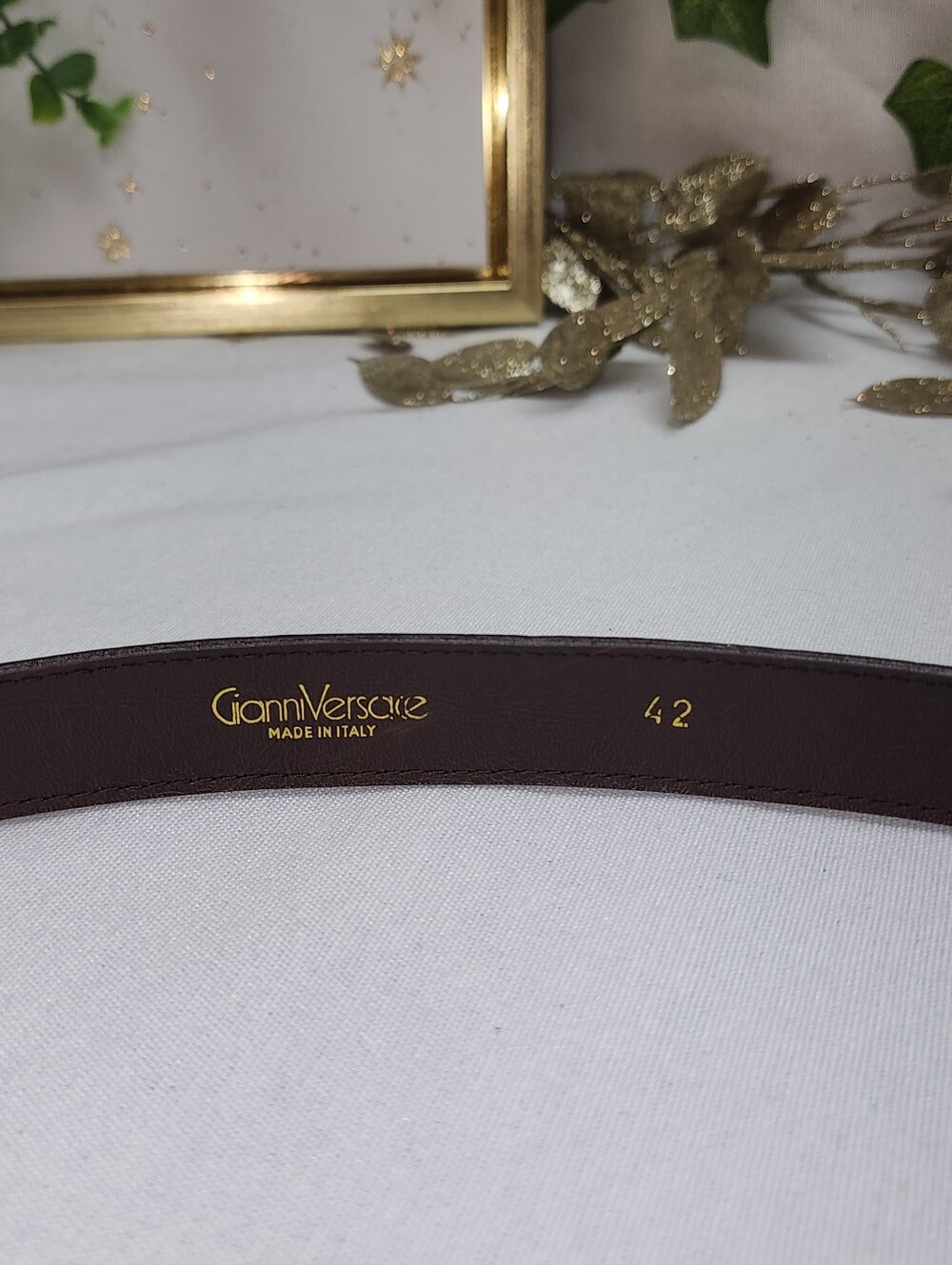 Gianni Versace Belt Excellent condition Authentic Purchased From The REAL REAL - Picture 10 of 10